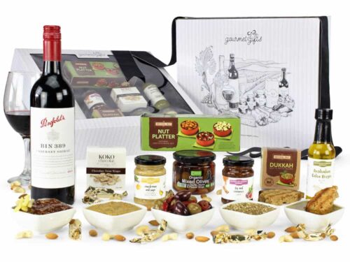 Image of the Penfolds 389 Baby Grange Hamper and all the products it contains