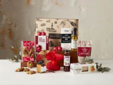 Premium gourmet christmas hamper